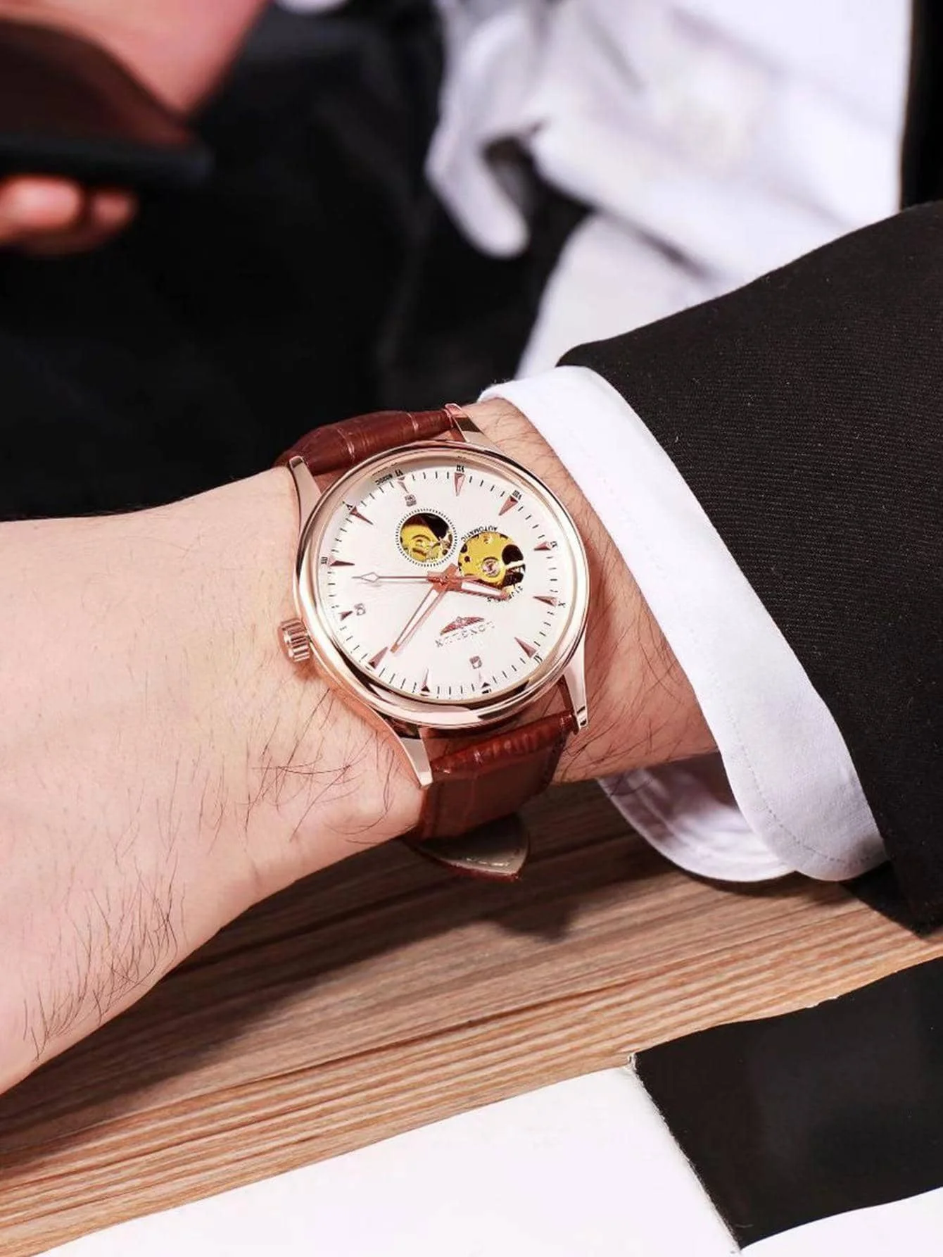Relógio Automático LONGLUX Est - Patek Philippe Watch Nautilus avaliação e preço